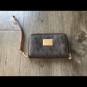 Michael Kors Tech Wristlet